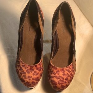 Woman’s Michael Antonio Faux Fur and Patient Leather Heels—never worn!